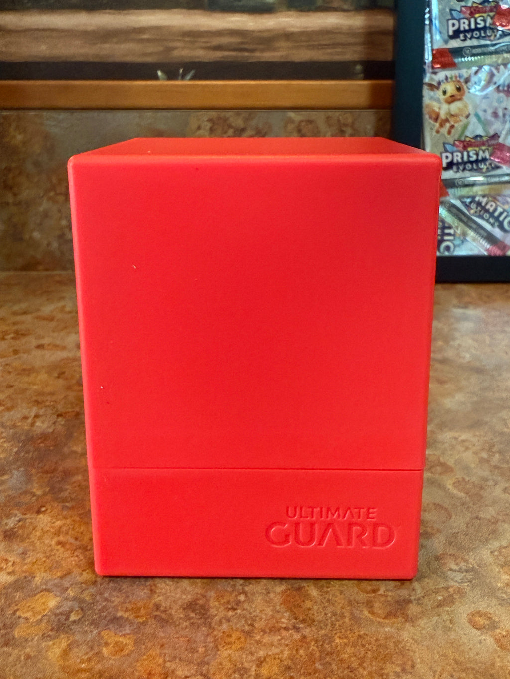 Ultimate Guard Boulder 100+ Deck Box - Solid