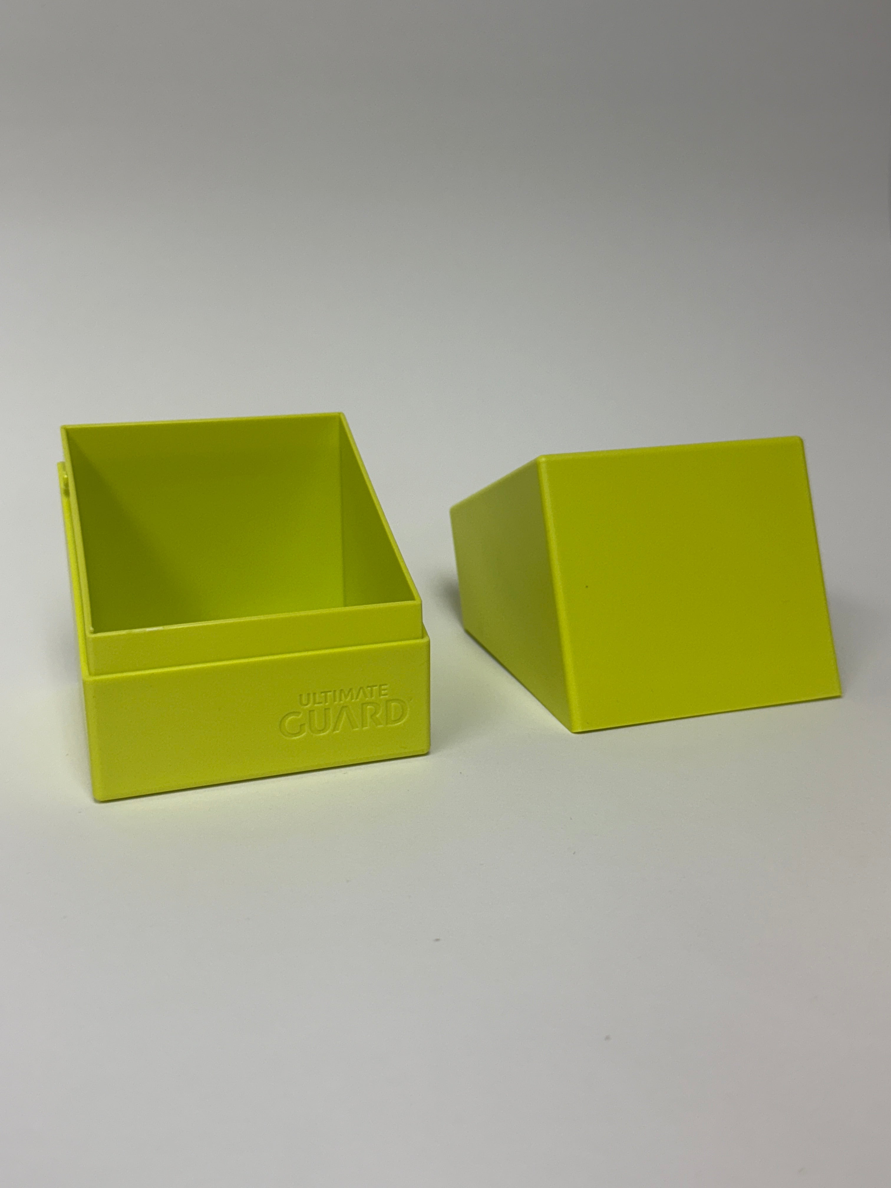 Ultimate Guard Boulder 100+ Deck Box - Neon