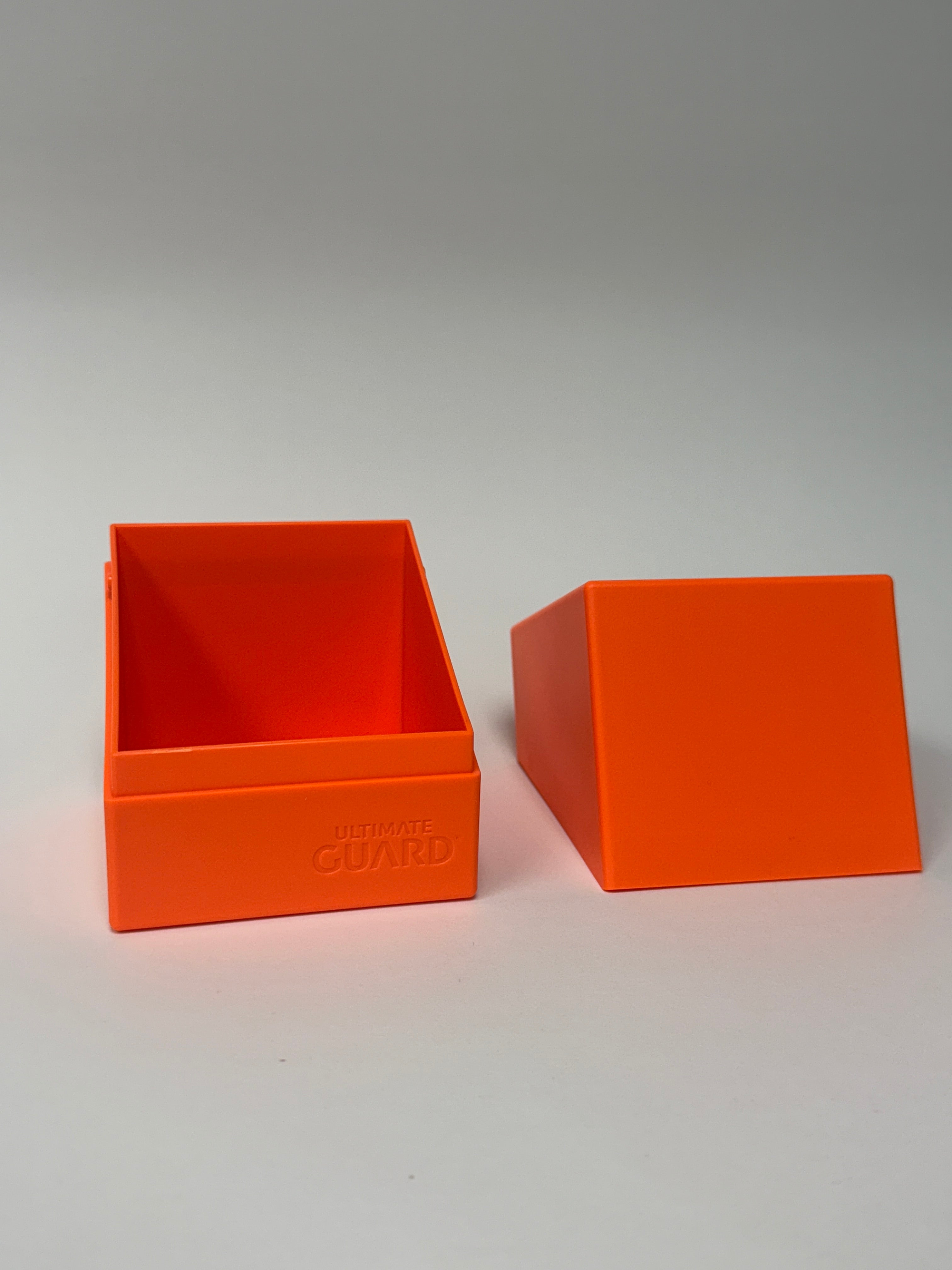 Ultimate Guard Boulder 100+ Deck Box - Neon