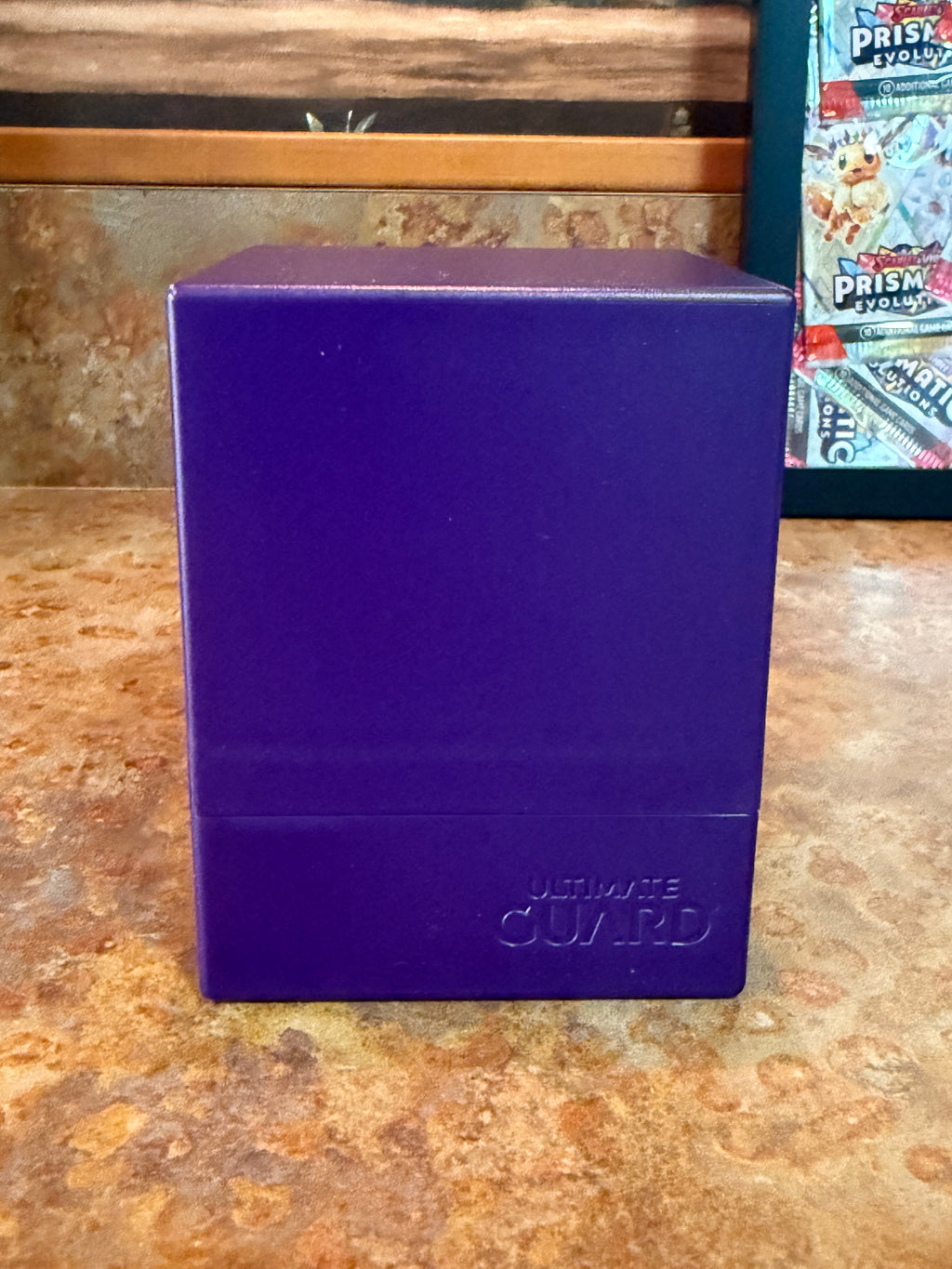 Ultimate Guard Boulder 100+ Deck Box - Solid