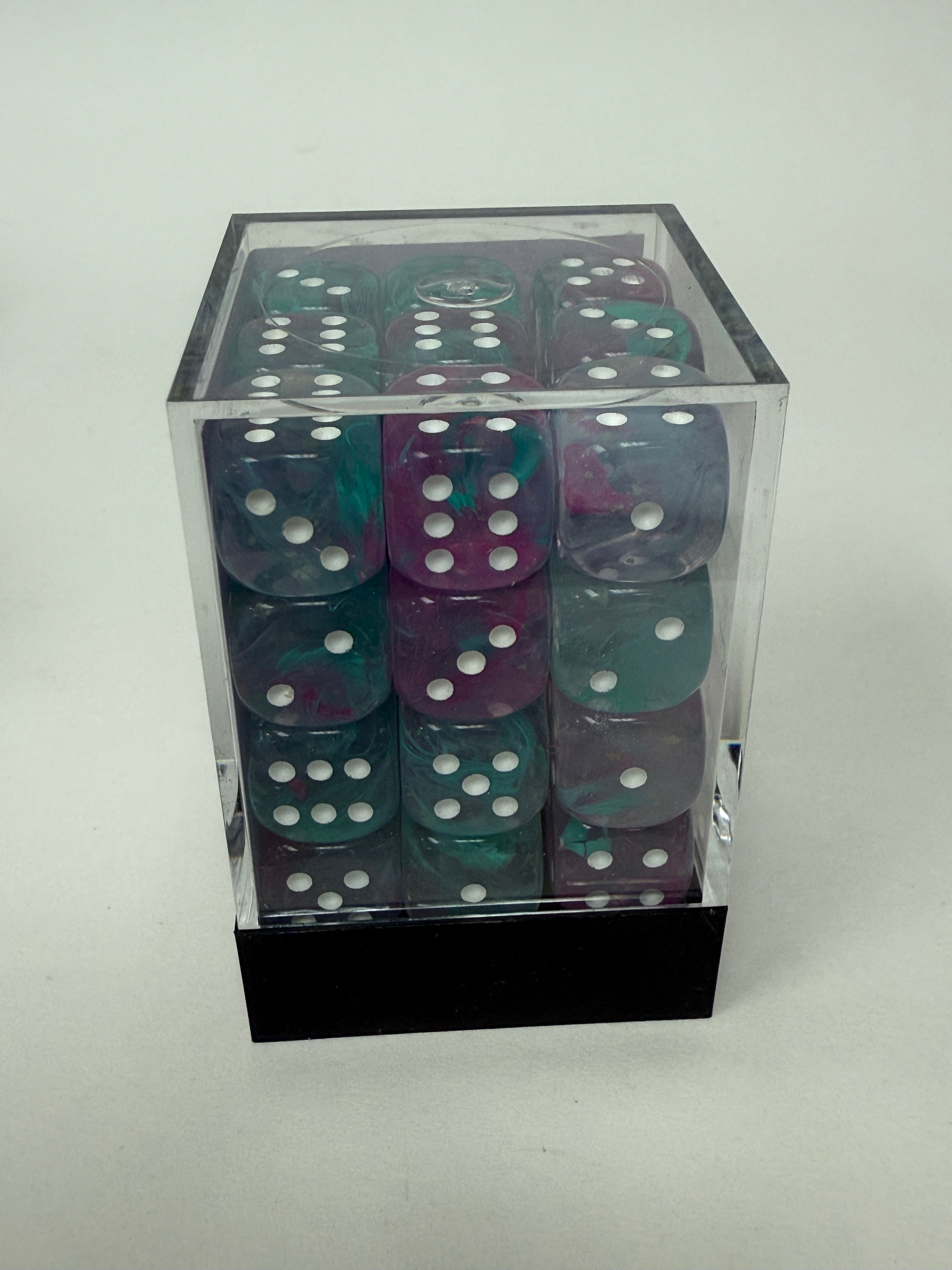 6 Sided Chessex Dice