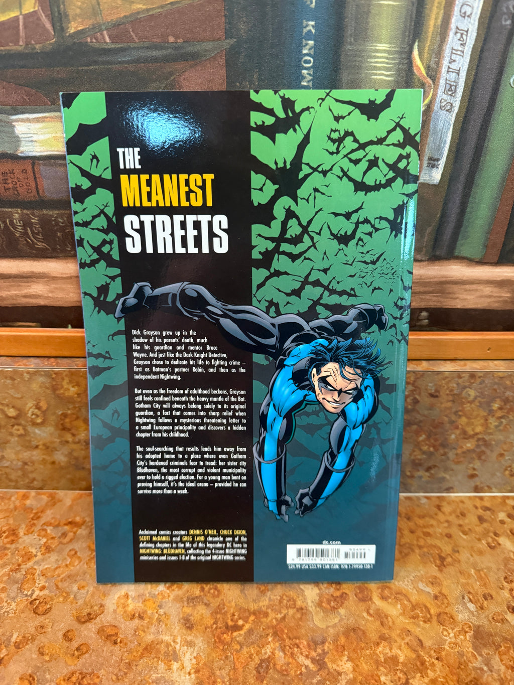 Nightwing: Bludhaven Vol. 1