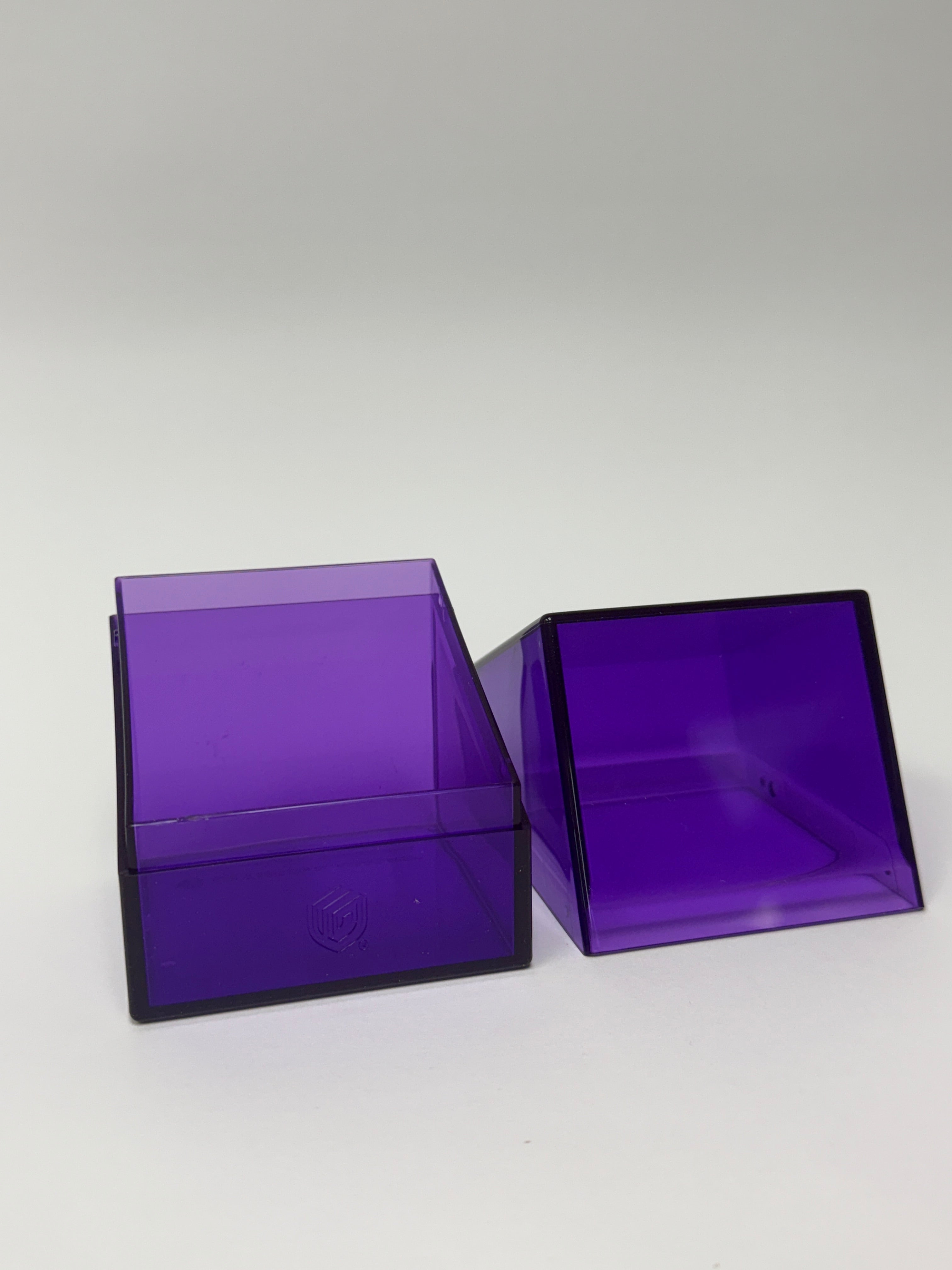 Ultimate Guard Boulder 100+ Deck Box - Clear