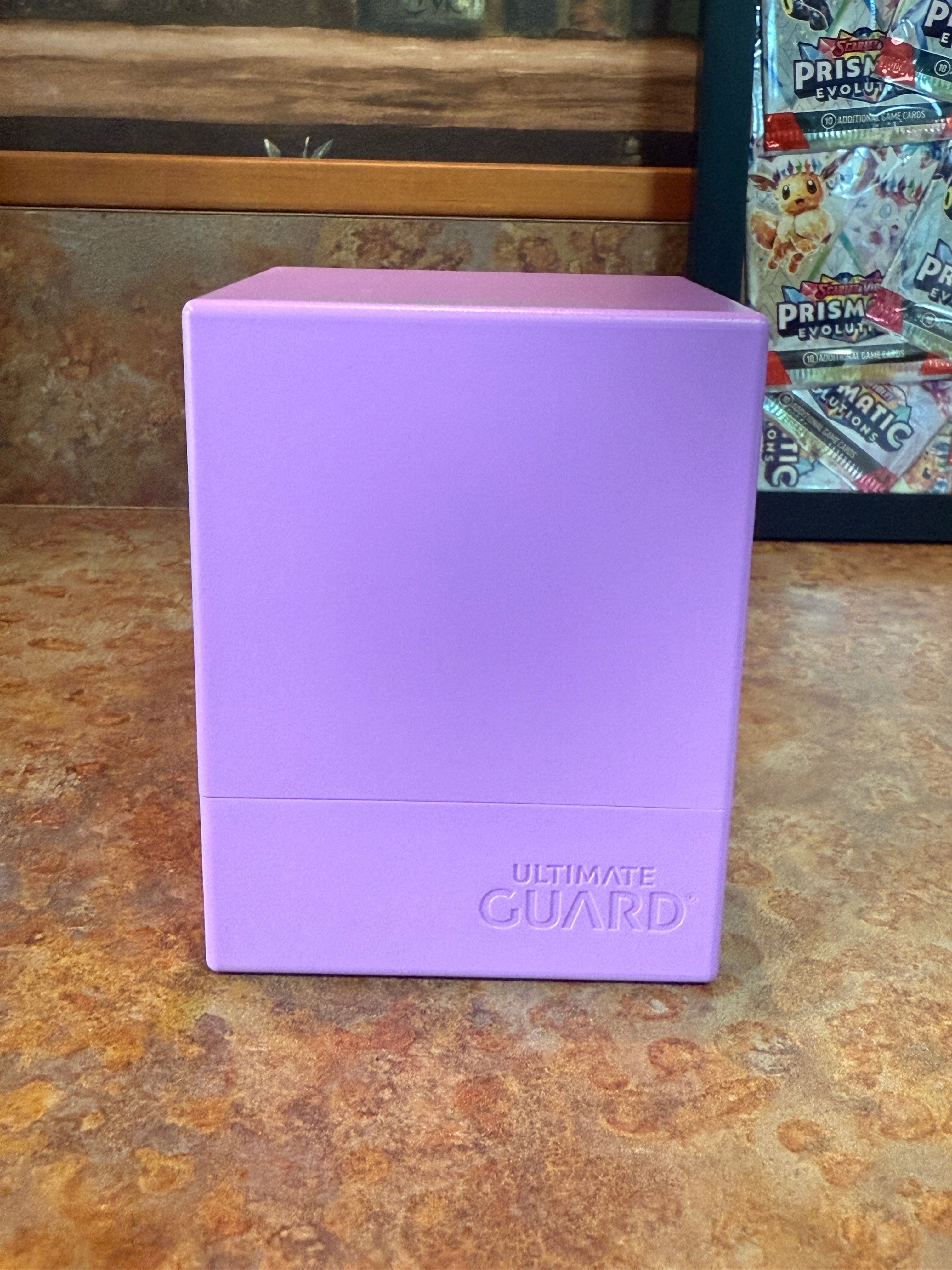 Ultimate Guard Boulder 100+ Deck Box - Solid