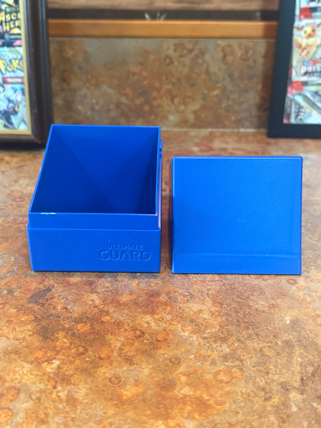 Ultimate Guard Boulder 100+ Deck Box - Solid