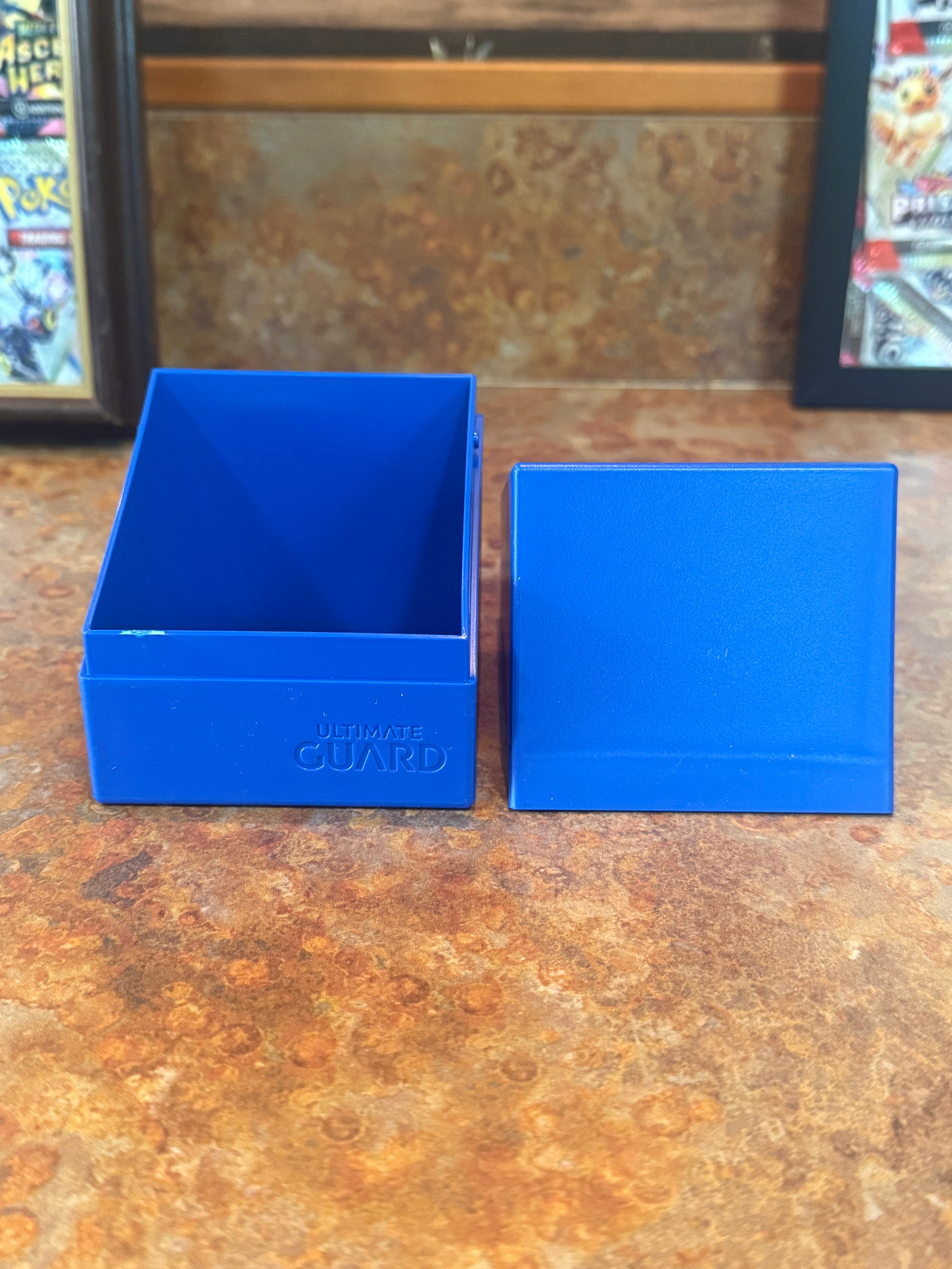 Ultimate Guard Boulder 100+ Deck Box - Solid