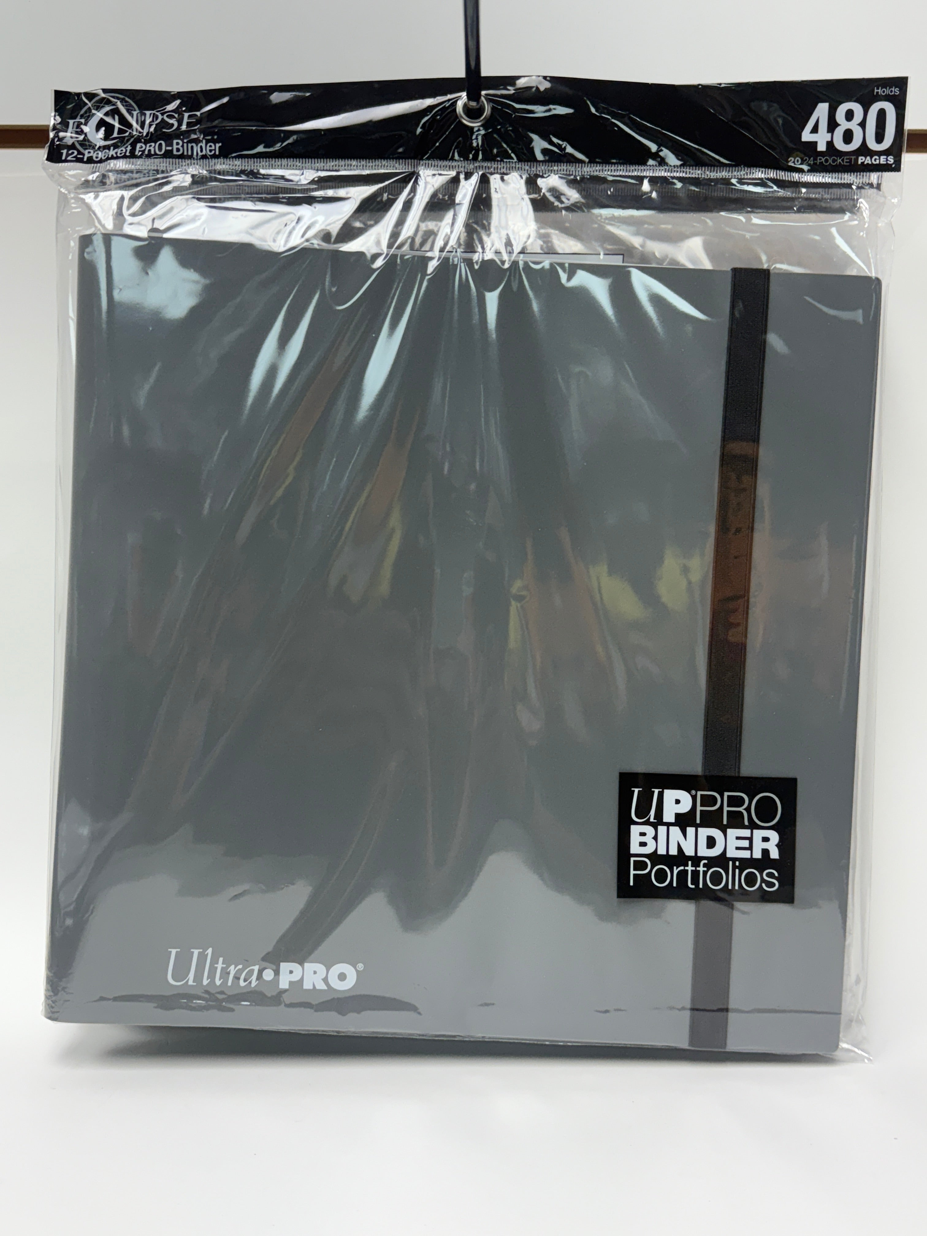 UltraPRO 12 Pocket Binder (Holds 480 Cards)