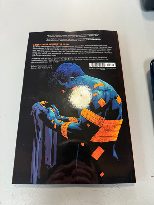 Batman Dark Patterns (Issues 1-12 Complete)
